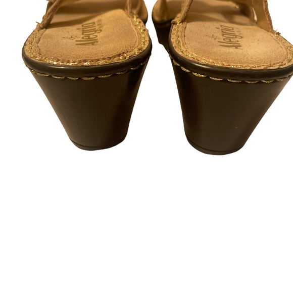 Alegria Wedge Shoes Metallic Gold Size 39 - Picture 10 of 11